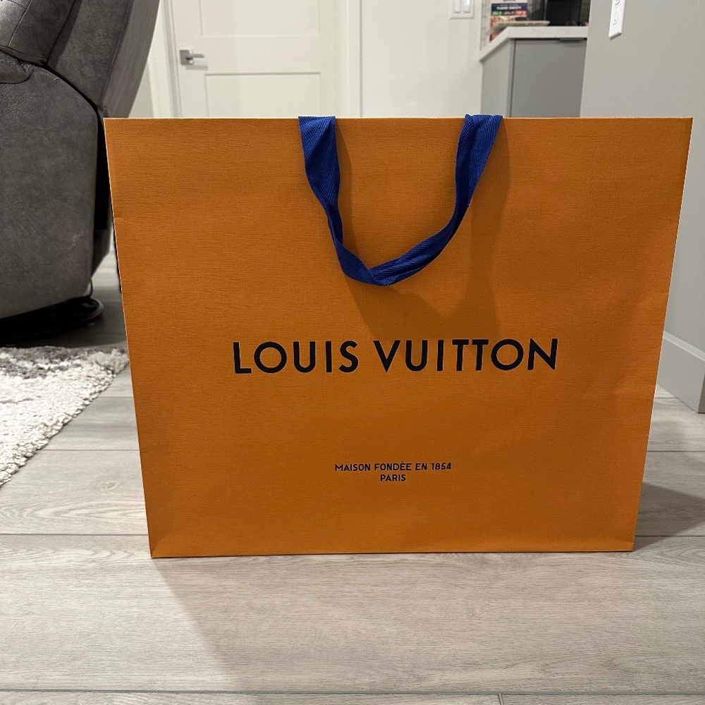 Louis Vuitton shopping paper bag
